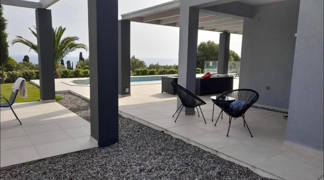 Avithos Blue Villas Svoronata Exterior foto